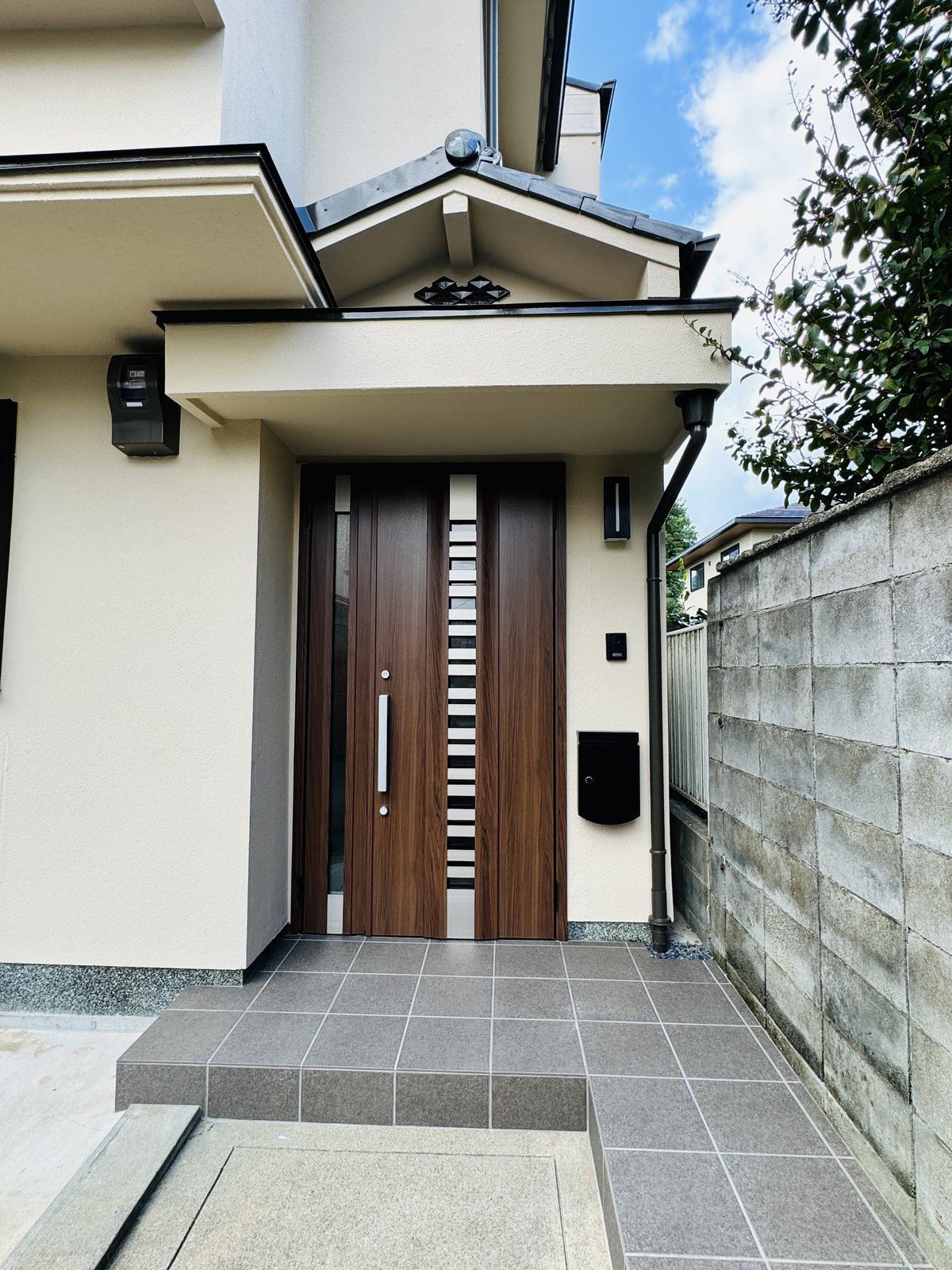 木造住宅リフォーム2玄関